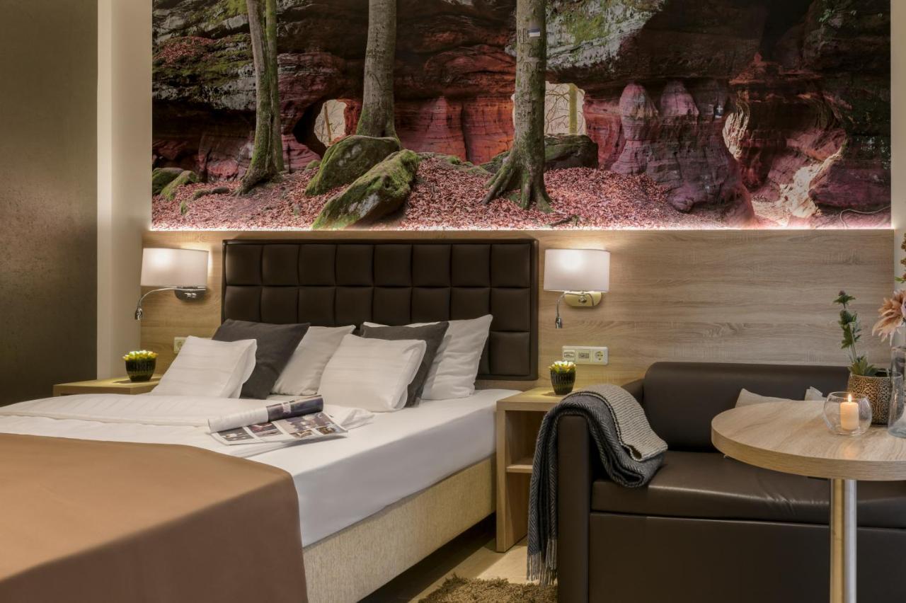 Hotel-Restaurant Barbarossahof 카이저슬라우테른 외부 사진